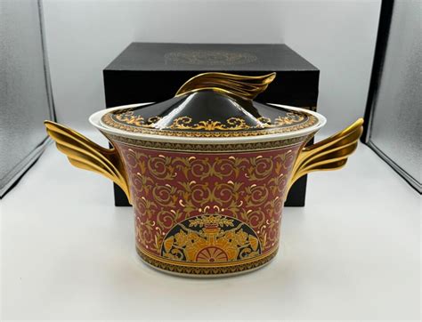 versace medusa soup tureen|Rosenthal Versace MEDUSA Red Soup Tureen in Original Box.